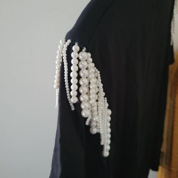 Joie Black Tee Pearl Detail New With Tags Large - Picture 5 of 7